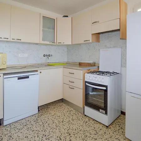 Gorgeous Apartment In Calvi With Wifi